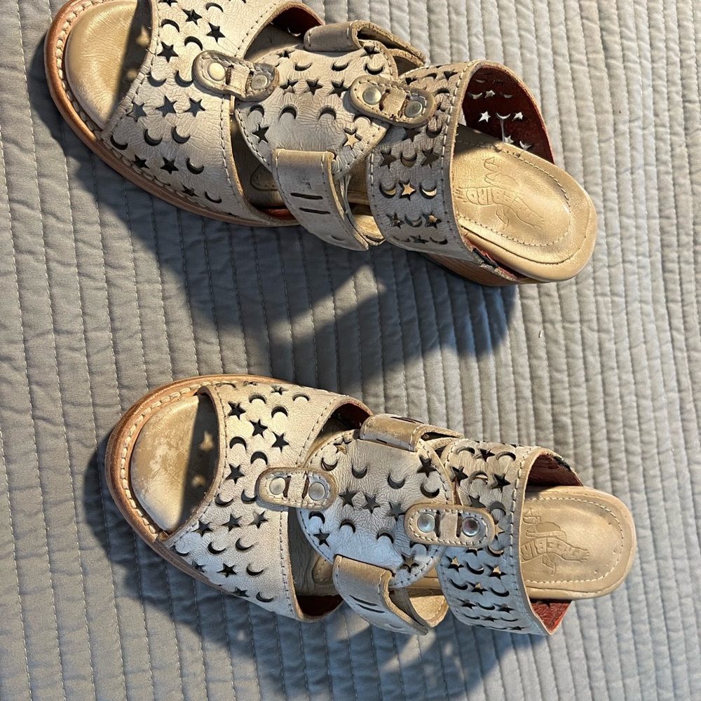 Freebird size 9